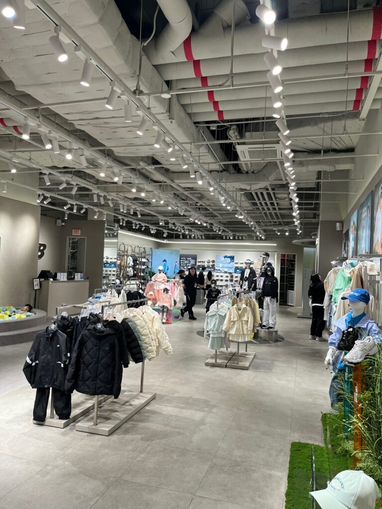 뉴발란스 키즈 530 매장1