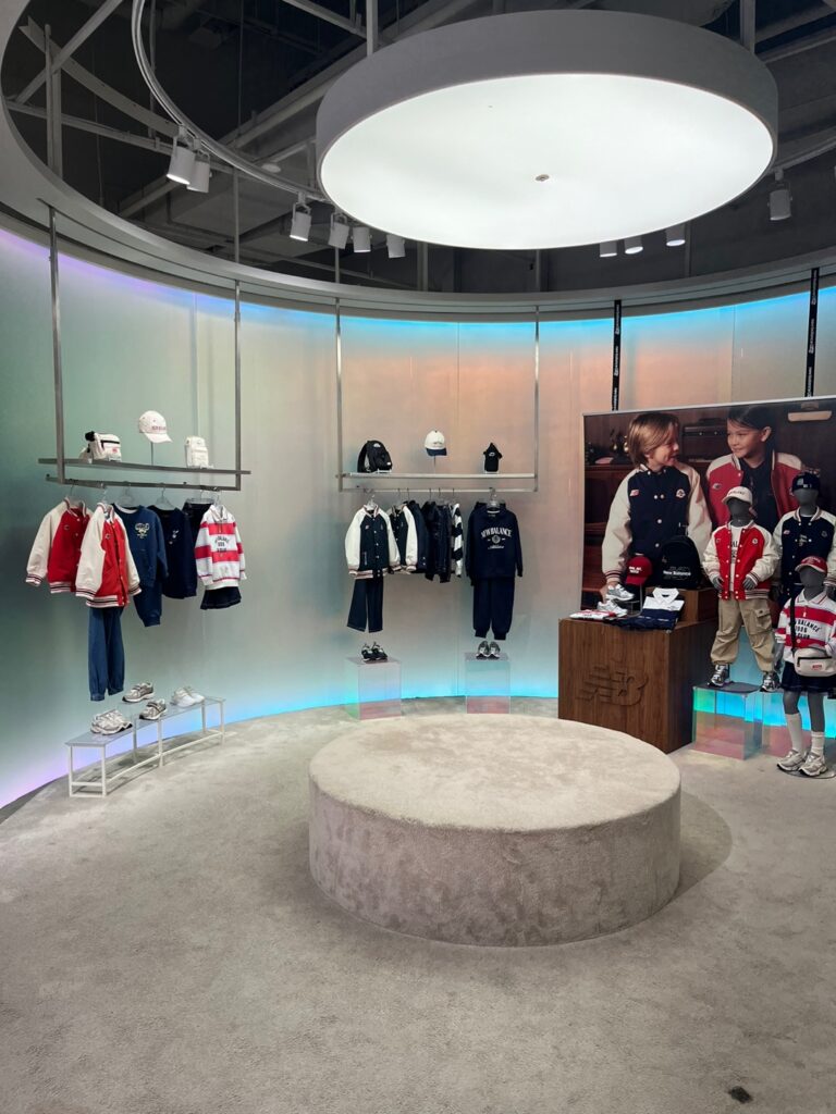 뉴발란스 키즈 530 매장5