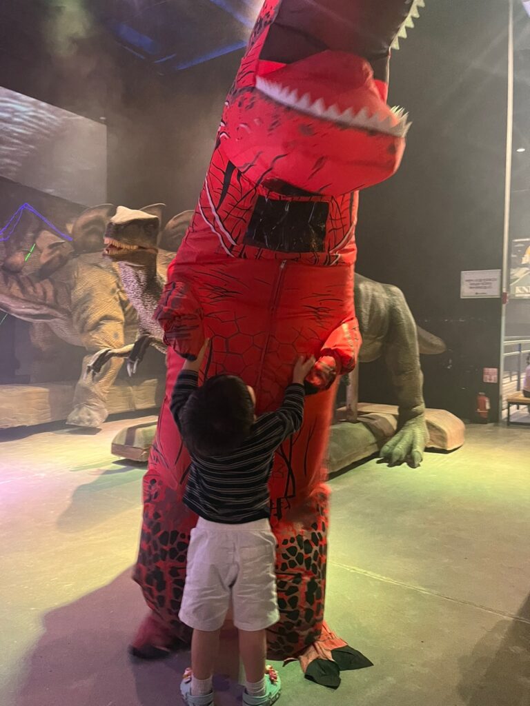 공룡월드 키즈카페 시흥점 하루 종일 공룡쇼10