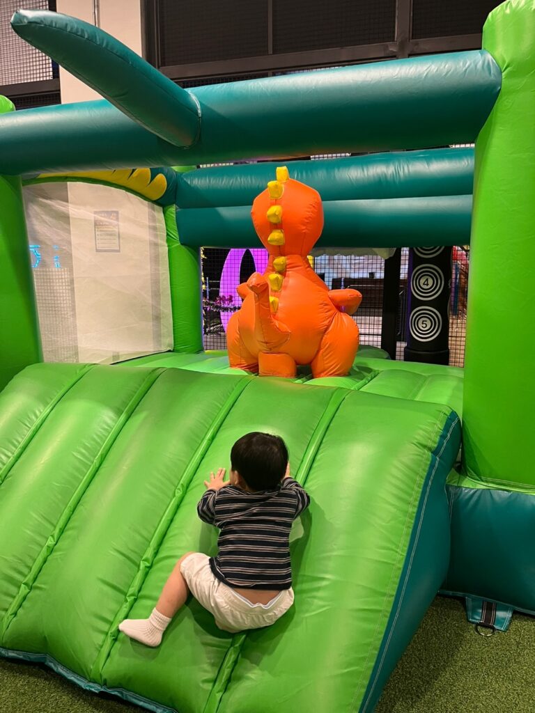공룡월드 키즈카페 시흥점 에어바운스3